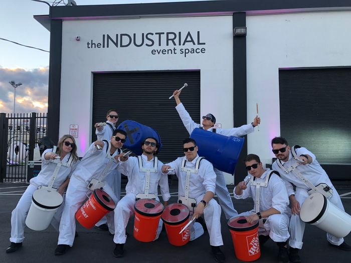 Bucket Beat Line Drum As One